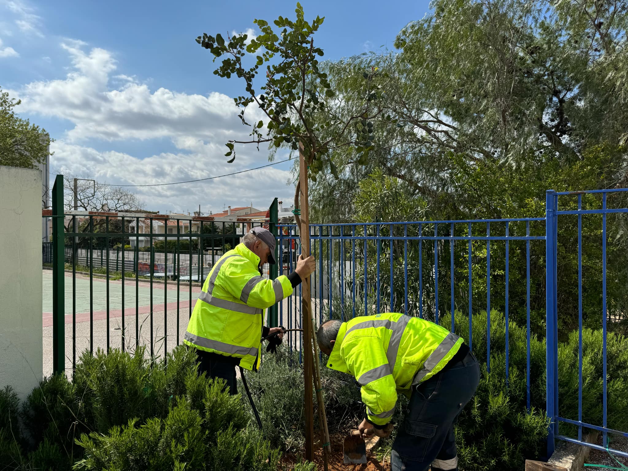 d7fbfd83 2bf9 4823 bbc9 41e68feda435